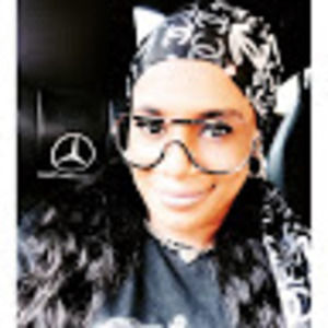 Meet your Posher, Lee